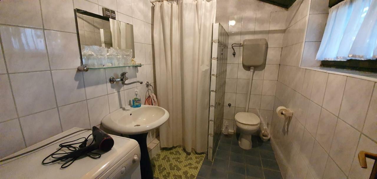 Etno Salas - Etno Ranch - Seosko Turisticko Domacinstvo Villa Palić Exteriör bild